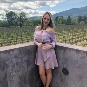 Meet your Posher, Rubi